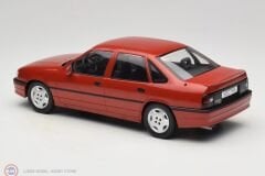 1:18 MCG 1988 Opel Vectra 2000
