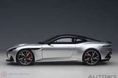 1:18 Aston Martin DBS Superleggera Gümüş