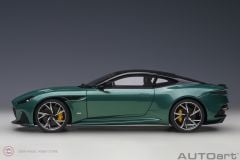 1:18 Aston Martin DBS Superleggera Yeşil