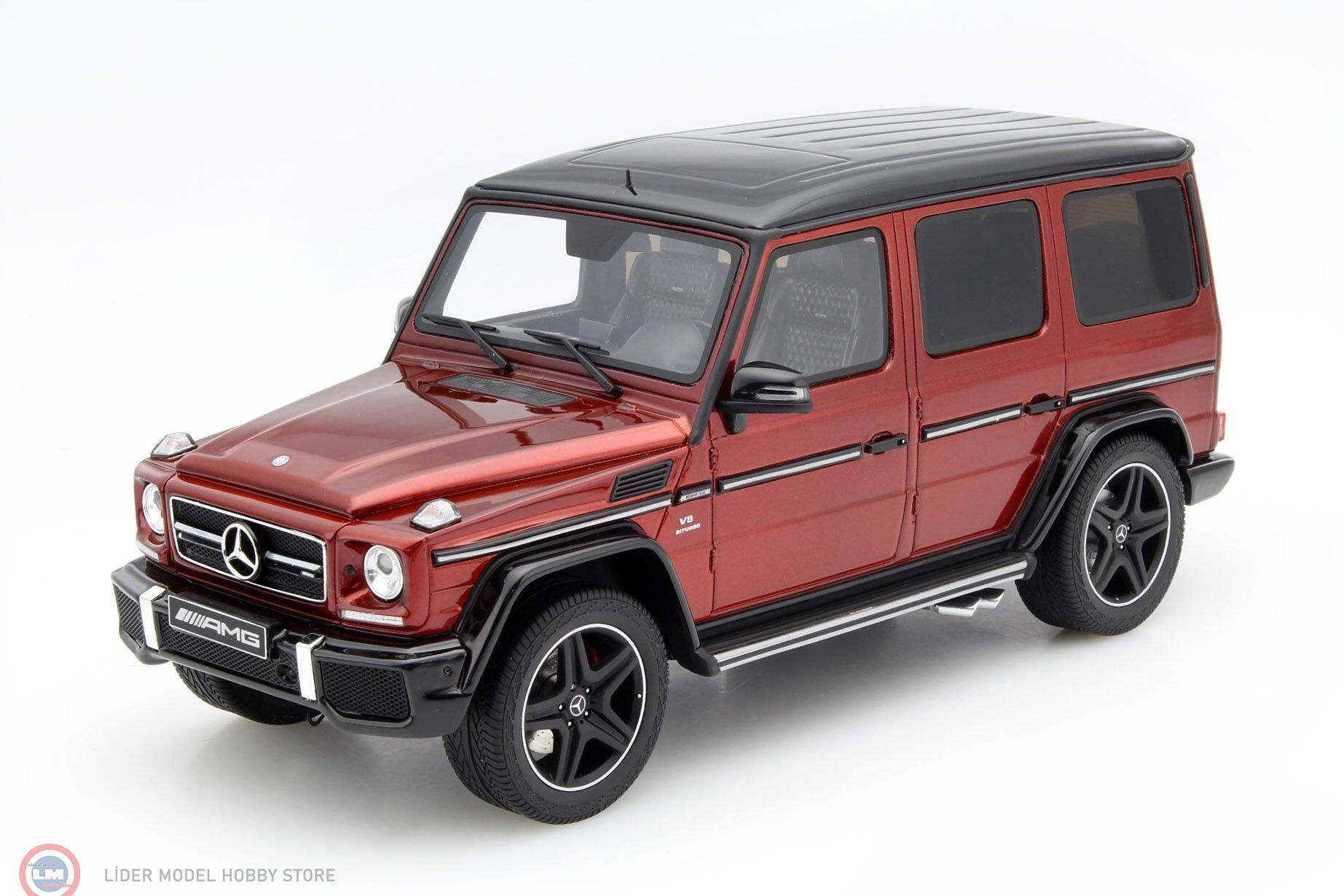1:18 GT Spirit 2015 Mercedes Benz G63 V8 AMG W463 Crazy Color Edition