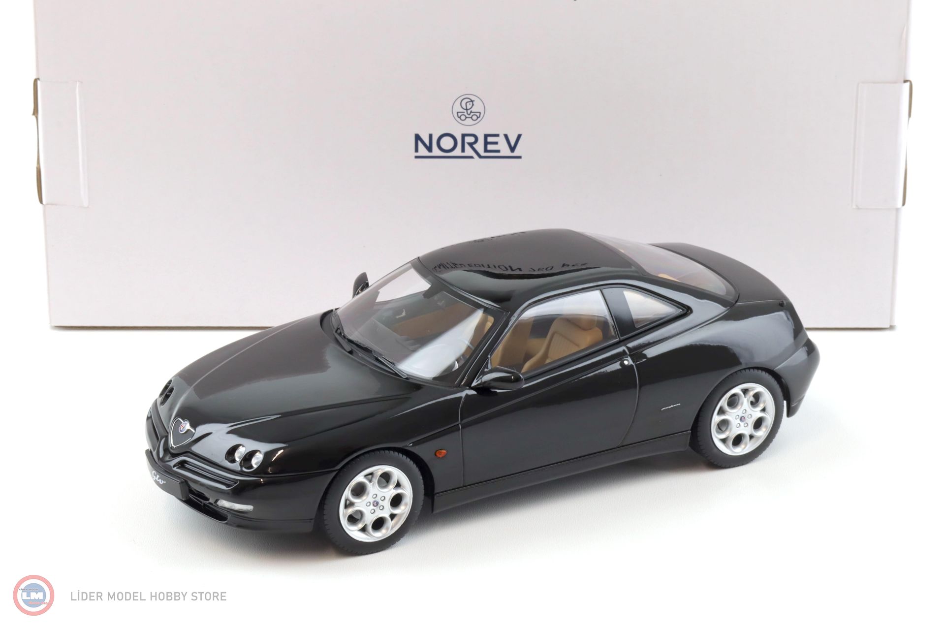 1:18 Norev 1999 Alfa Romeo GTV