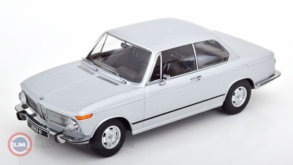 1:18 1971 BMW 2002 ti 1.Series