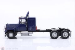 1:18 Road Kings 1974 Mack RL700L Blue Metallic