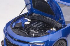 1:18 2017 Chevrolet Camaro ZL1 Mavi