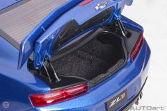 1:18 2017 Chevrolet Camaro ZL1 Mavi