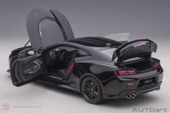1:18 2017 Chevrolet Camaro ZL1 Siyah