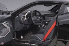 1:18 2017 Chevrolet Camaro ZL1 Siyah