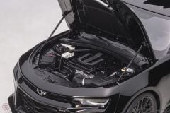 1:18 2017 Chevrolet Camaro ZL1 Siyah