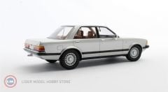 1:18 1978 Ford Granada 2.8 Ghia Saloon