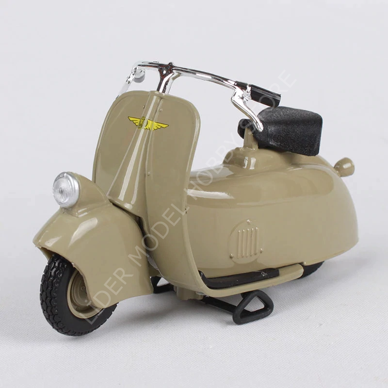 1:18 1945 Vespa MP5 Paperino