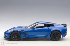 1:18 Chevrolet Corvette C7 Z06 Mavi