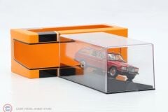 1:43 IXO Mercedes Benz 200T (S123) 1979 - red