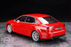 1:18 2005 Audi RS4 (B7) 4.2 FSI