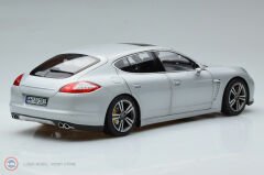 1:18 Norev 2009 Porsche Panamera Turbo