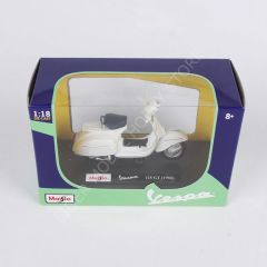 1:18 1966 Vespa 125 GT