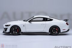1:18 Autoart 2023 Ford Mustang Shelby GT500 Oxford White