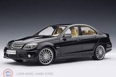 1:18 Autoart 2007 Mercedes Benz C63 AMG W204
