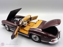 1:18 Norev 1957 Mercedes Benz 300 SL Roadster