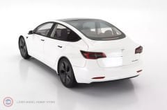 1:18 2021 Tesla MODEL 3