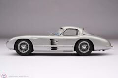1:18 Amalgam Mercedes Benz 300 SLR Uhlenhaut Coupe silver