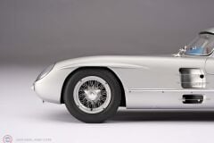 1:18 Amalgam Mercedes Benz 300 SLR Uhlenhaut Coupe silver