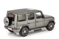 1:18 2018 Mercedes Benz G Class W463 - Teflon Grey