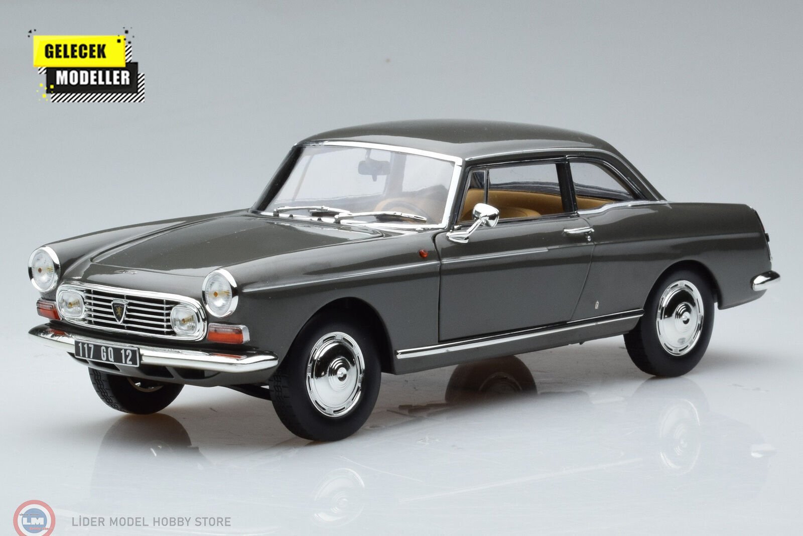 1:18 Norev 1967 Peugeot 404 Coupe