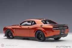 1:18 Dodge Challenger SRT Hellcat Widebody Kırmızı