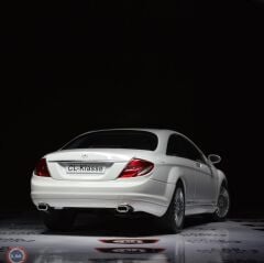 1:18 Autoart 2006 Mercedes Benz CL Class