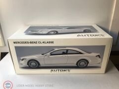 1:18 Autoart 2006 Mercedes Benz CL Class