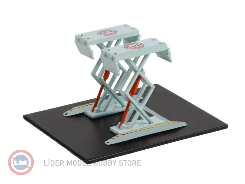 1:64 Lift Automotive Double Scissor Lifts - Gulf Oil