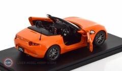 1:24 2019 Mazda MX-5 Roadster