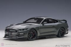 1:18 AUTOART 2017 Ford Mustang Shelby GT-350R