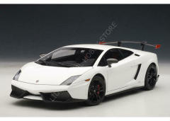 1:18 2011 Lamborghini Gallardo LP570-4 S Trofeo