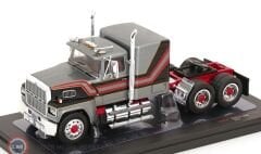 1:43 IXO 1978 Ford LTL 9000