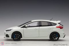 1:18 2016 Ford Focus RS (Frozen White)