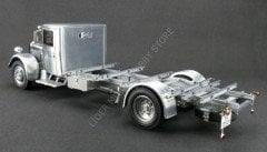 1:18 1933 Mercedes Benz LO 2750 Clear Finish Version
