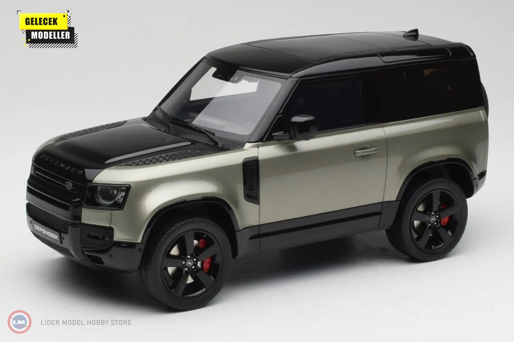 1:18 GT Spirit 2021 Land Rover Defender P400 X-Dynamic HSE Pangea Green