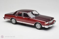 1:18 MCG 1987 Chevrolet Caprice
