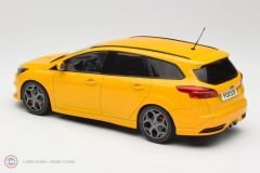 1:18 MCG 2014 Ford Focus ST Turnier