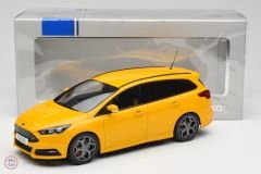 1:18 MCG 2014 Ford Focus ST Turnier