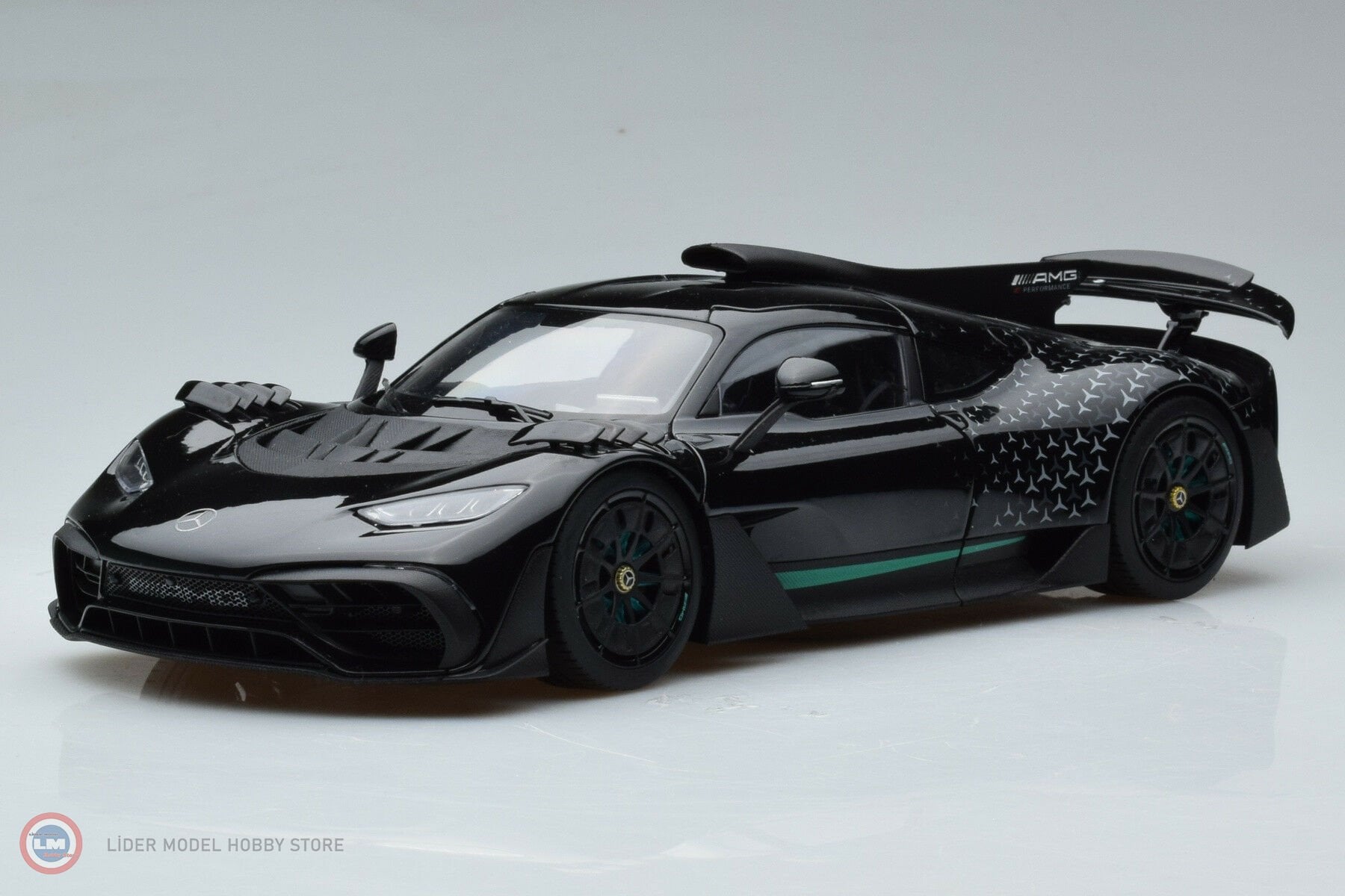 1:18 2022 Mercedes Benz AMG ONE (C298) - hyper black