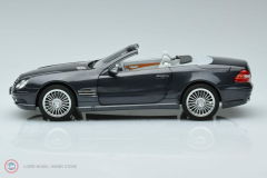 1:18 2003 Mercedes Benz SL55 AMG R230