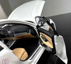 KUSURLU 1:18 Norev 2019 BMW G20 330i - White