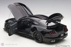 1:18 Ford Mustang Shelby GT-350R