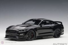 1:18 Ford Mustang Shelby GT-350R