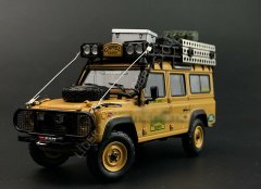 1:43 1993 Land Rover Defender 110 Camel Trophy Sabah Malasia