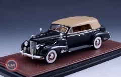1:43 1938 Cadillac V16 Series 90 Fleetwood Sedan - black