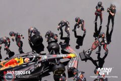 1:64 Mini GT Oracle Red Bull Racing RB19 #1  Max Verstappen Prix Pit Crew Set
