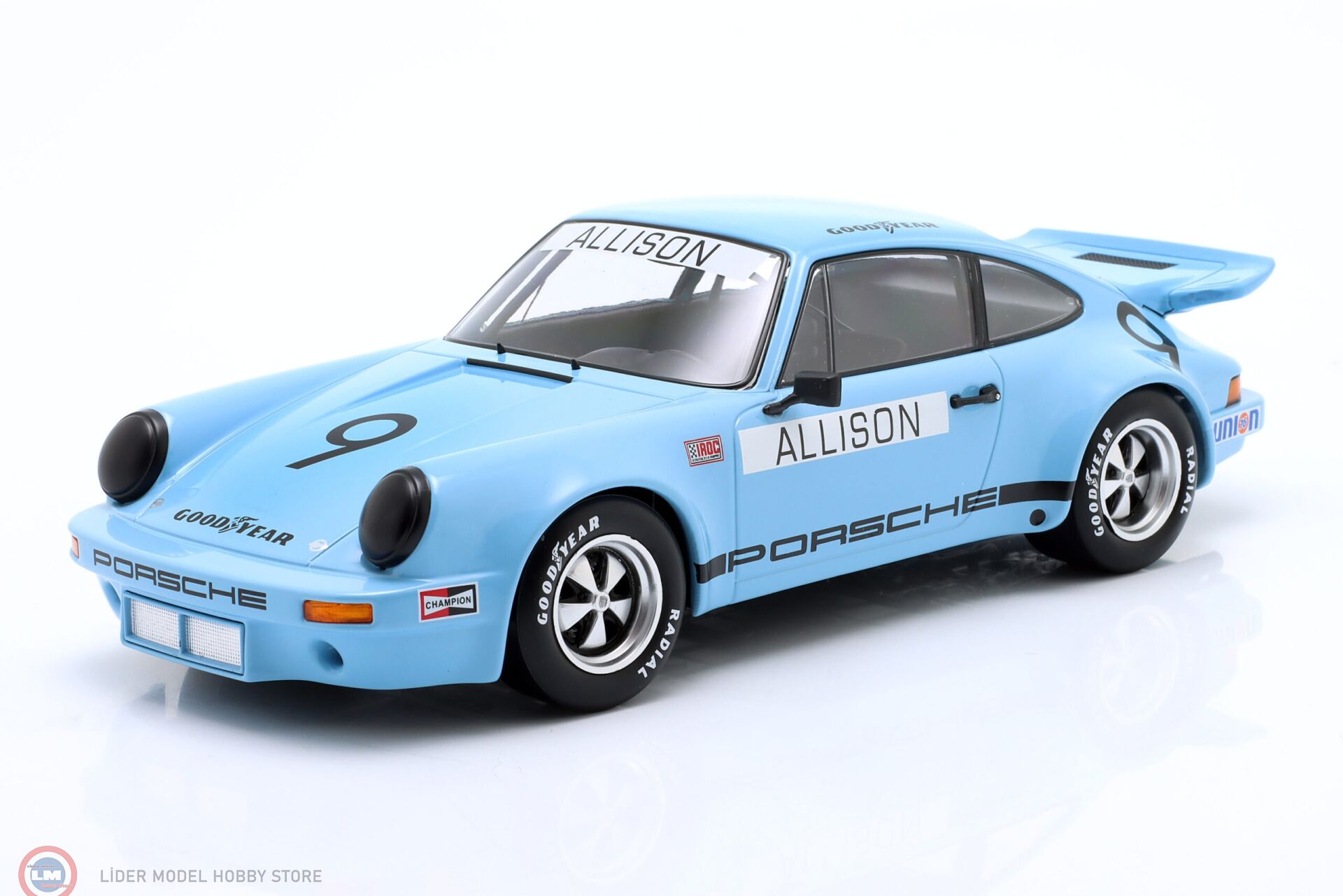 1:18 WERK83 1974 Porsche 911 Carrera 3.0 RSR - #9 Bobby Allison IROC Riverside